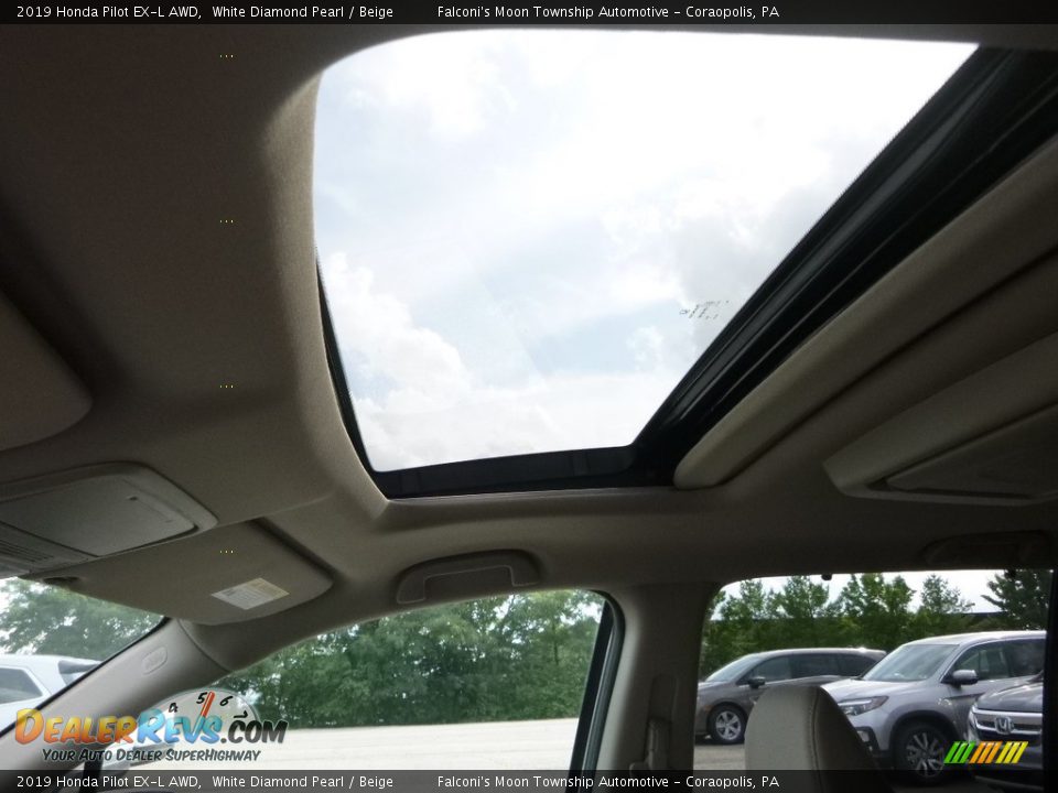 2019 Honda Pilot EX-L AWD White Diamond Pearl / Beige Photo #12