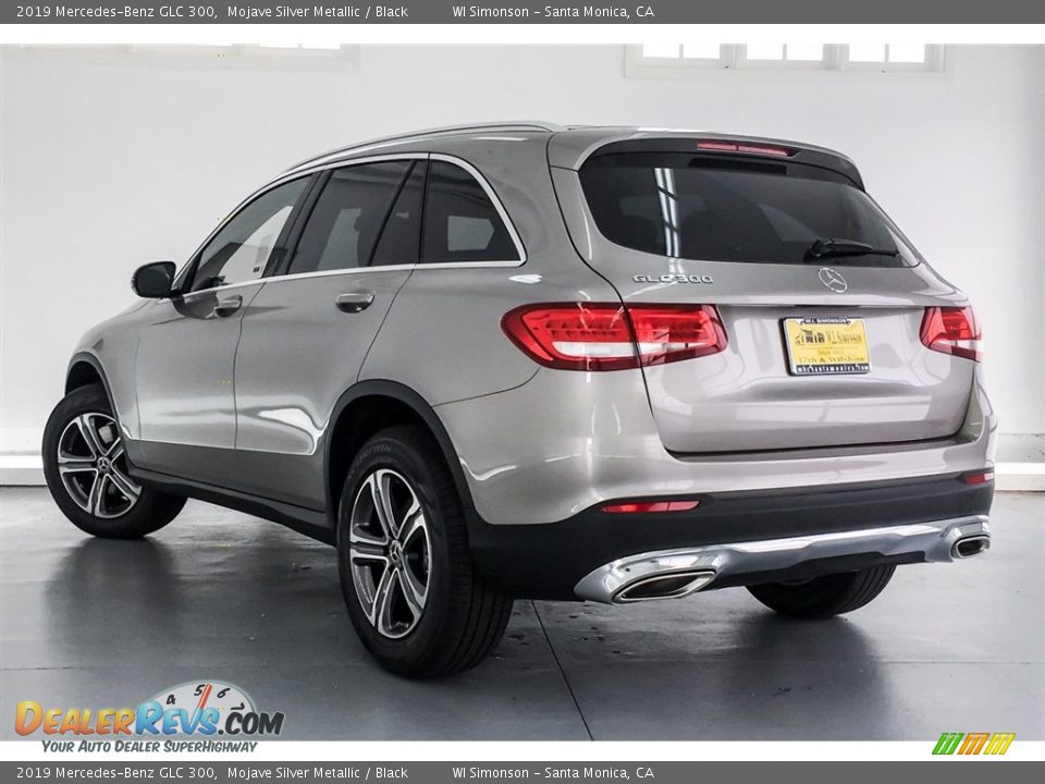 2019 Mercedes-Benz GLC 300 Mojave Silver Metallic / Black Photo #2