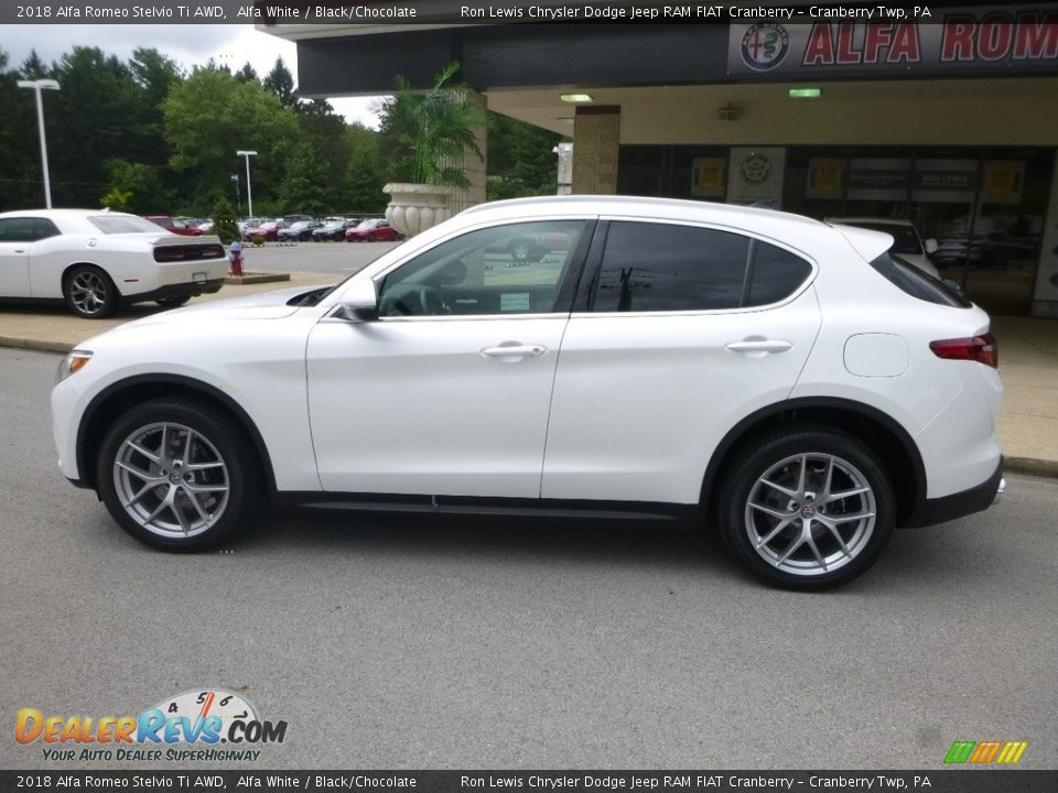 2018 Alfa Romeo Stelvio Ti AWD Alfa White / Black/Chocolate Photo #3
