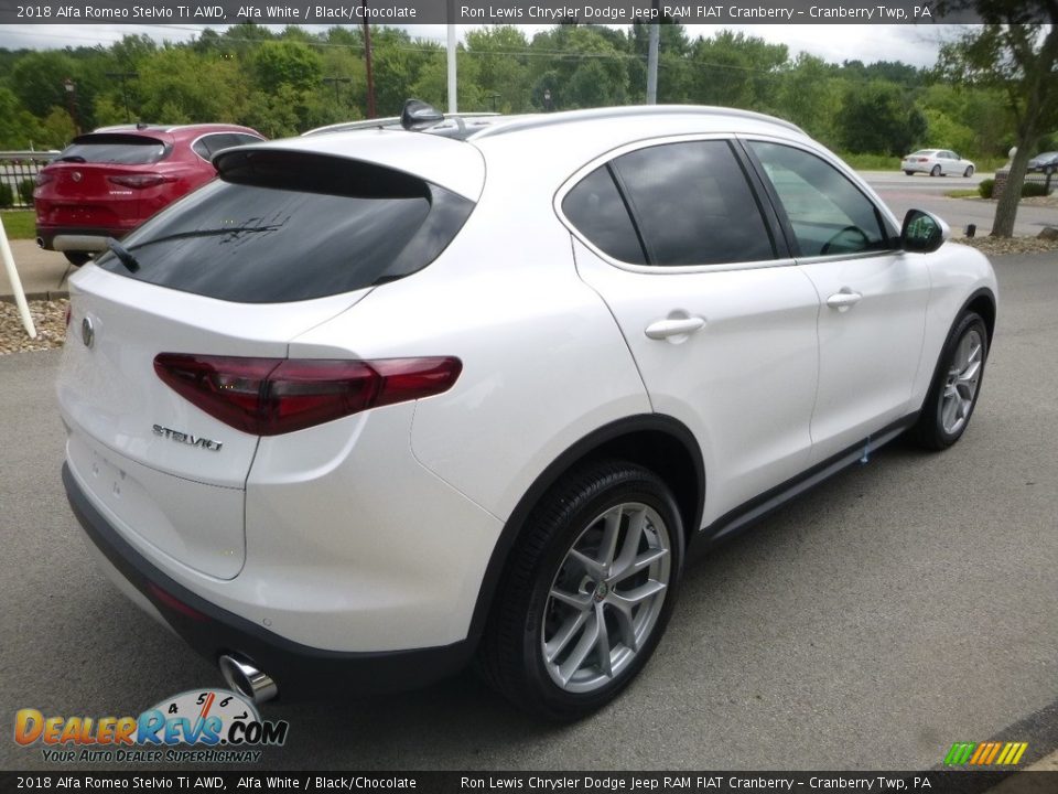 2018 Alfa Romeo Stelvio Ti AWD Alfa White / Black/Chocolate Photo #7