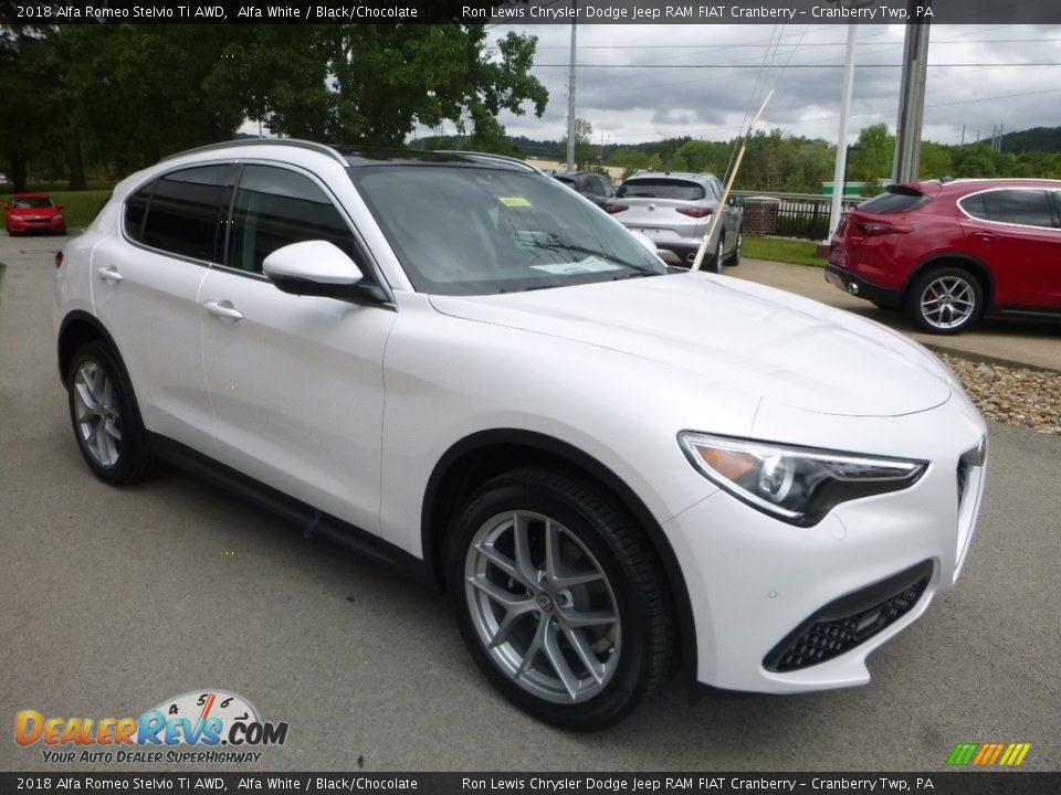 2018 Alfa Romeo Stelvio Ti AWD Alfa White / Black/Chocolate Photo #10