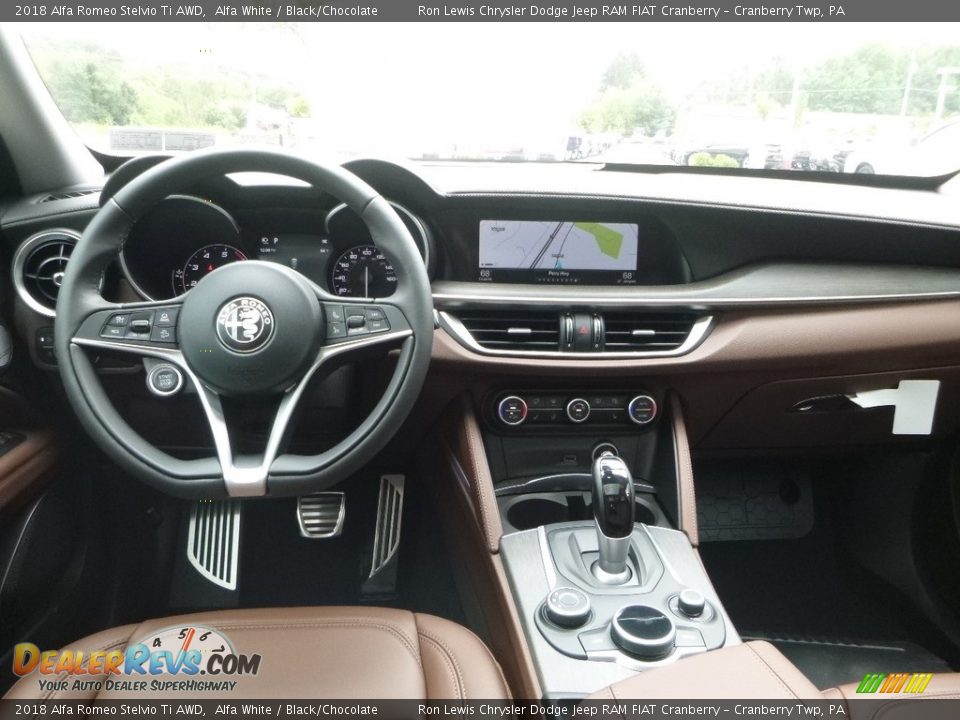 2018 Alfa Romeo Stelvio Ti AWD Alfa White / Black/Chocolate Photo #19