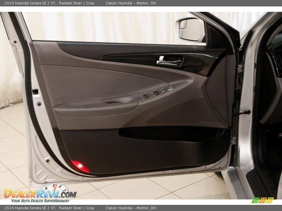 2014 Hyundai Sonata SE 2.0T Radiant Silver / Gray Photo #4