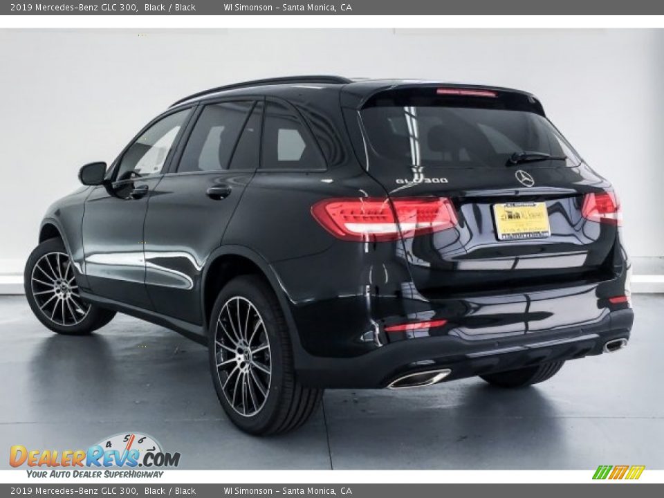 2019 Mercedes-Benz GLC 300 Black / Black Photo #2