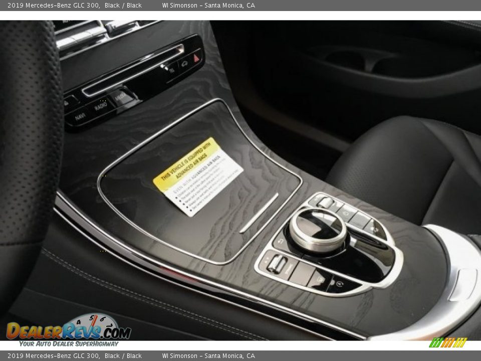 2019 Mercedes-Benz GLC 300 Black / Black Photo #7