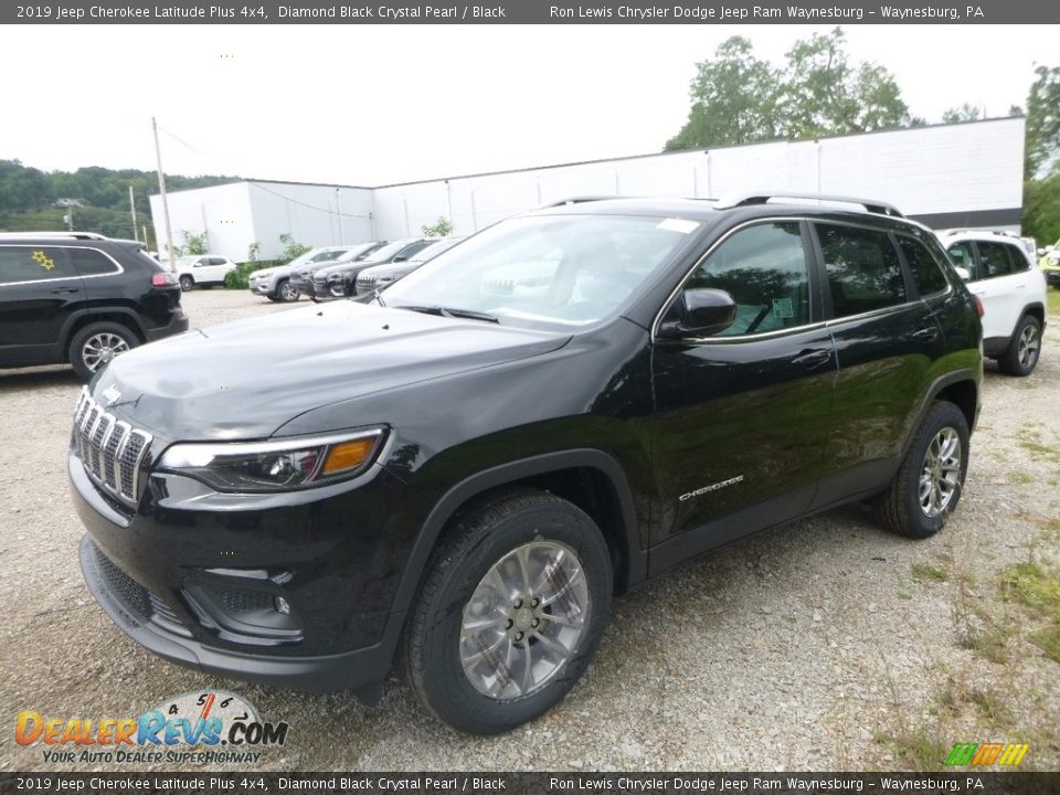 2019 Jeep Cherokee Latitude Plus 4x4 Diamond Black Crystal Pearl / Black Photo #1