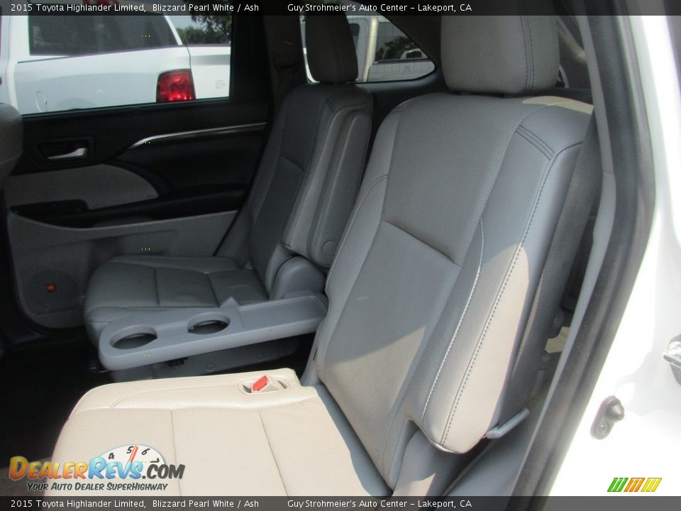 2015 Toyota Highlander Limited Blizzard Pearl White / Ash Photo #9