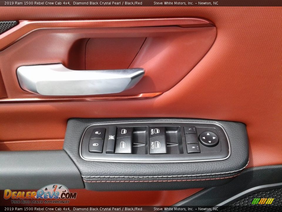 2019 Ram 1500 Rebel Crew Cab 4x4 Diamond Black Crystal Pearl / Black/Red Photo #9