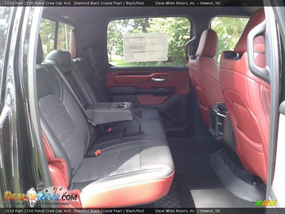 2019 Ram 1500 Rebel Crew Cab 4x4 Diamond Black Crystal Pearl / Black/Red Photo #14
