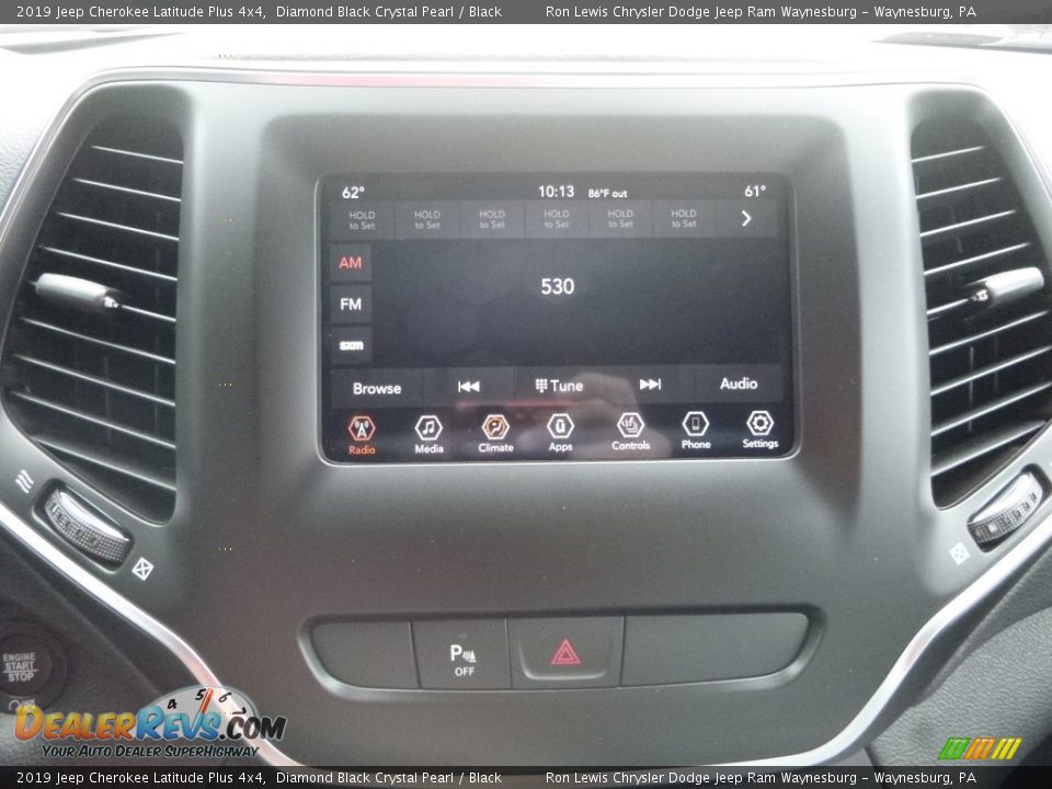 2019 Jeep Cherokee Latitude Plus 4x4 Diamond Black Crystal Pearl / Black Photo #16