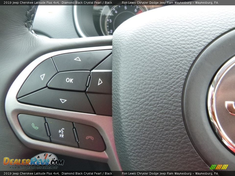 2019 Jeep Cherokee Latitude Plus 4x4 Diamond Black Crystal Pearl / Black Photo #20