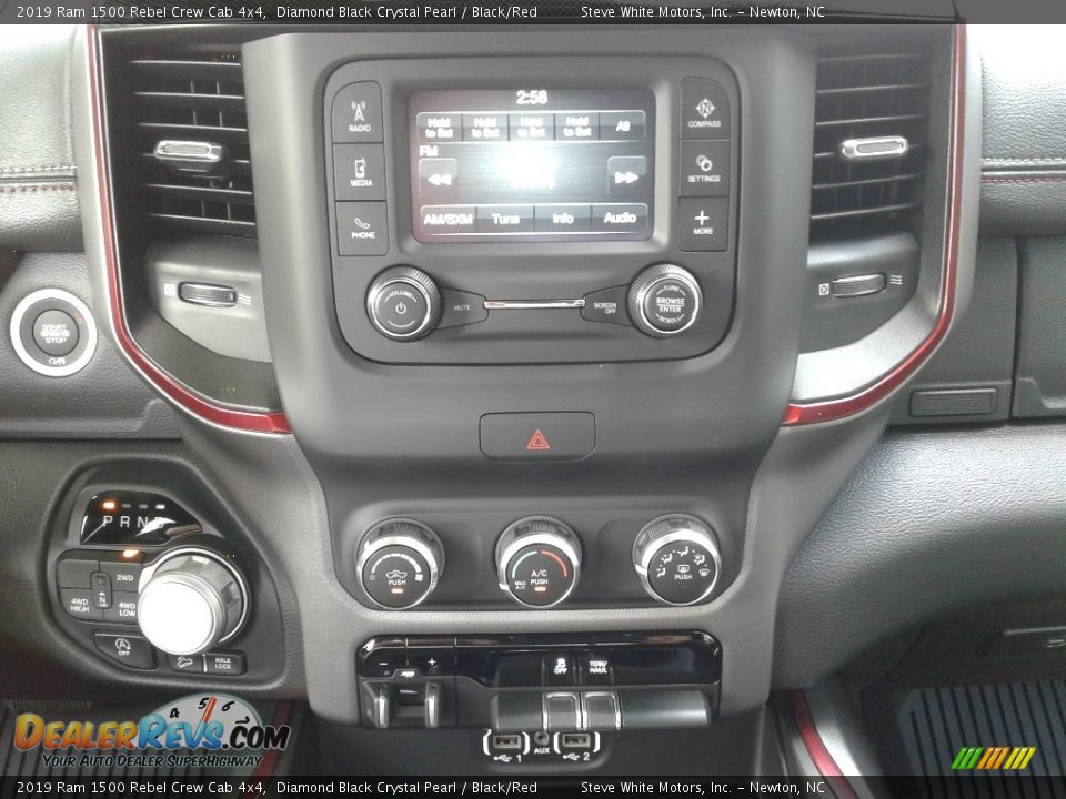 2019 Ram 1500 Rebel Crew Cab 4x4 Diamond Black Crystal Pearl / Black/Red Photo #21