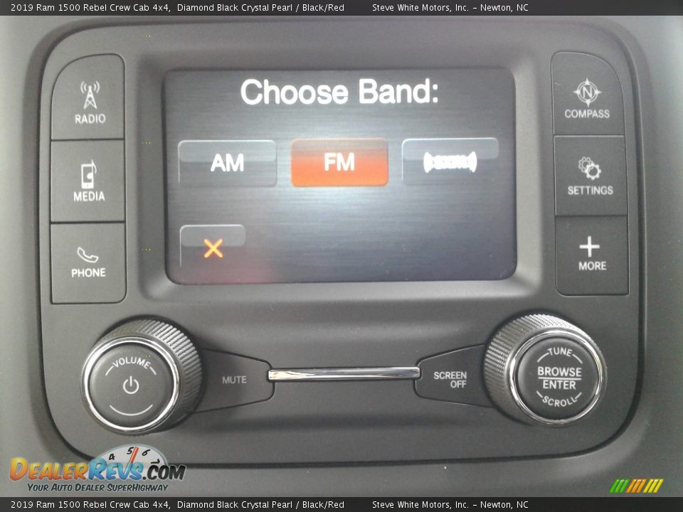 2019 Ram 1500 Rebel Crew Cab 4x4 Diamond Black Crystal Pearl / Black/Red Photo #22