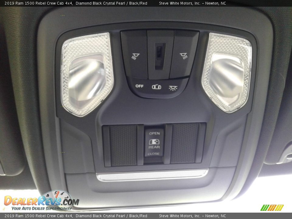 2019 Ram 1500 Rebel Crew Cab 4x4 Diamond Black Crystal Pearl / Black/Red Photo #28