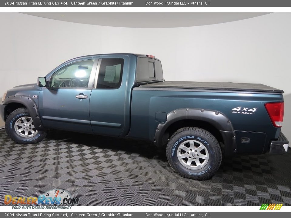 2004 Nissan Titan LE King Cab 4x4 Canteen Green / Graphite/Titanium Photo #6