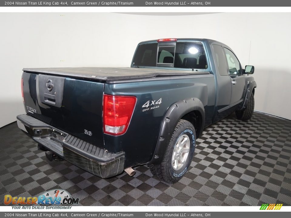 2004 Nissan Titan LE King Cab 4x4 Canteen Green / Graphite/Titanium Photo #9