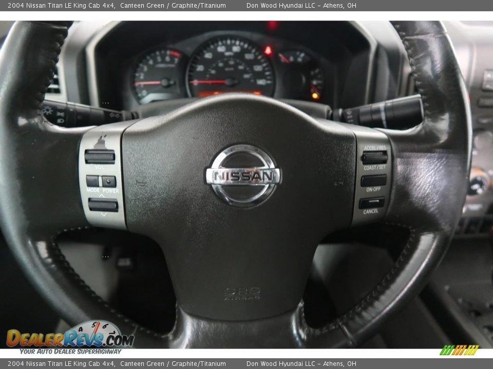 2004 Nissan Titan LE King Cab 4x4 Canteen Green / Graphite/Titanium Photo #12