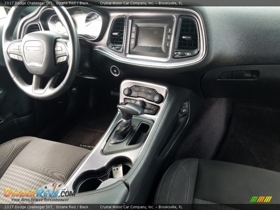 2017 Dodge Challenger SXT Octane Red / Black Photo #12