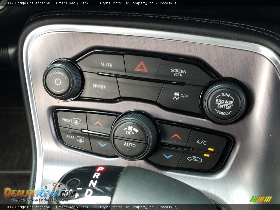 2017 Dodge Challenger SXT Octane Red / Black Photo #15