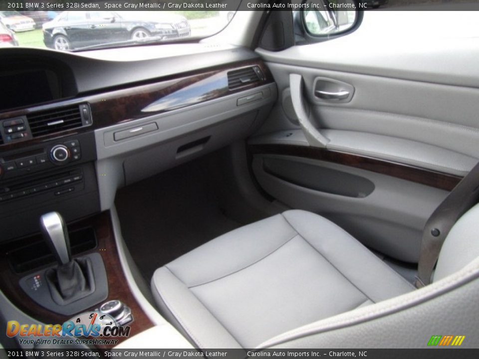 2011 BMW 3 Series 328i Sedan Space Gray Metallic / Gray Dakota Leather Photo #14