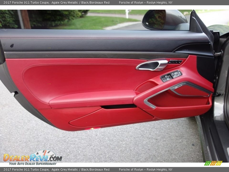 Door Panel of 2017 Porsche 911 Turbo Coupe Photo #11