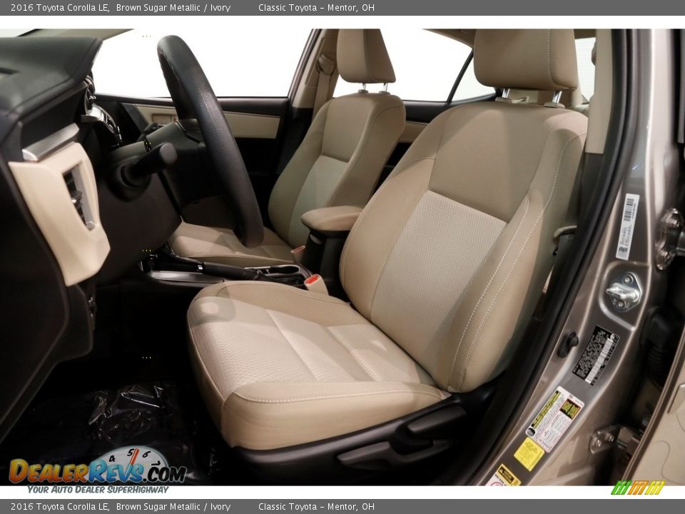 2016 Toyota Corolla LE Brown Sugar Metallic / Ivory Photo #5