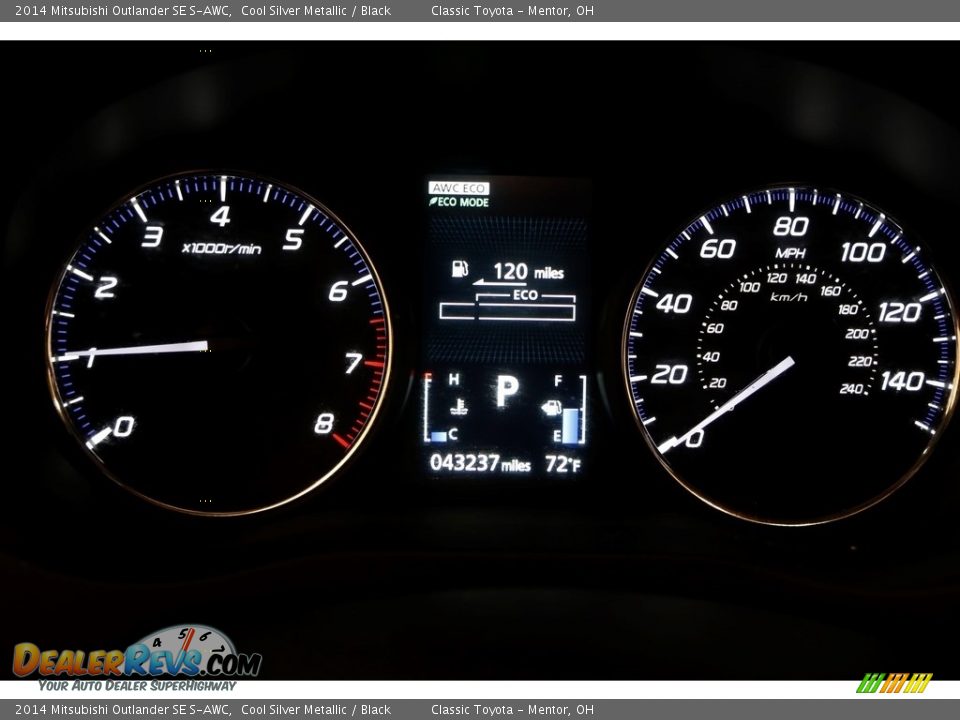 2014 Mitsubishi Outlander SE S-AWC Cool Silver Metallic / Black Photo #7