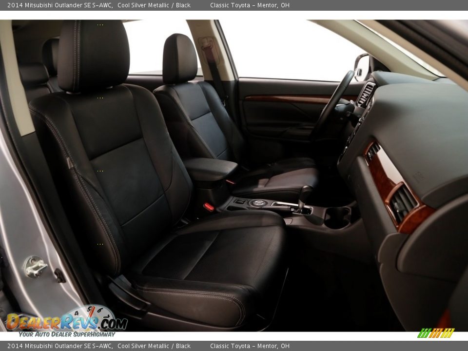 2014 Mitsubishi Outlander SE S-AWC Cool Silver Metallic / Black Photo #11