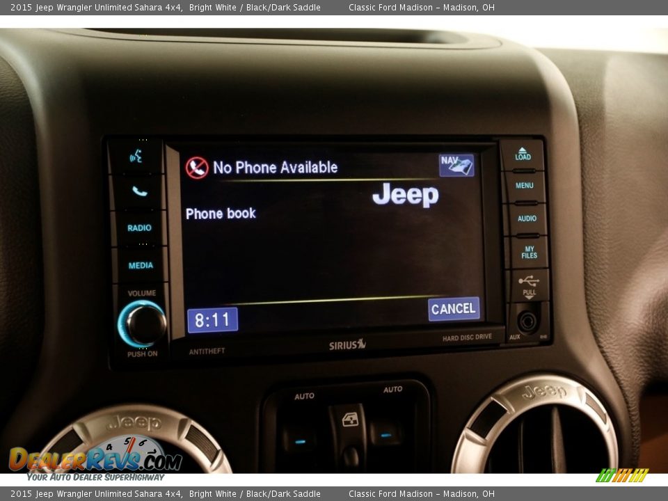 2015 Jeep Wrangler Unlimited Sahara 4x4 Bright White / Black/Dark Saddle Photo #14