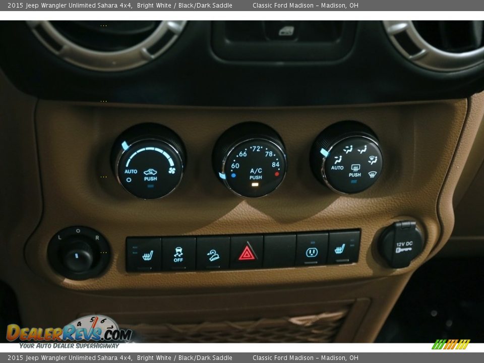 2015 Jeep Wrangler Unlimited Sahara 4x4 Bright White / Black/Dark Saddle Photo #15