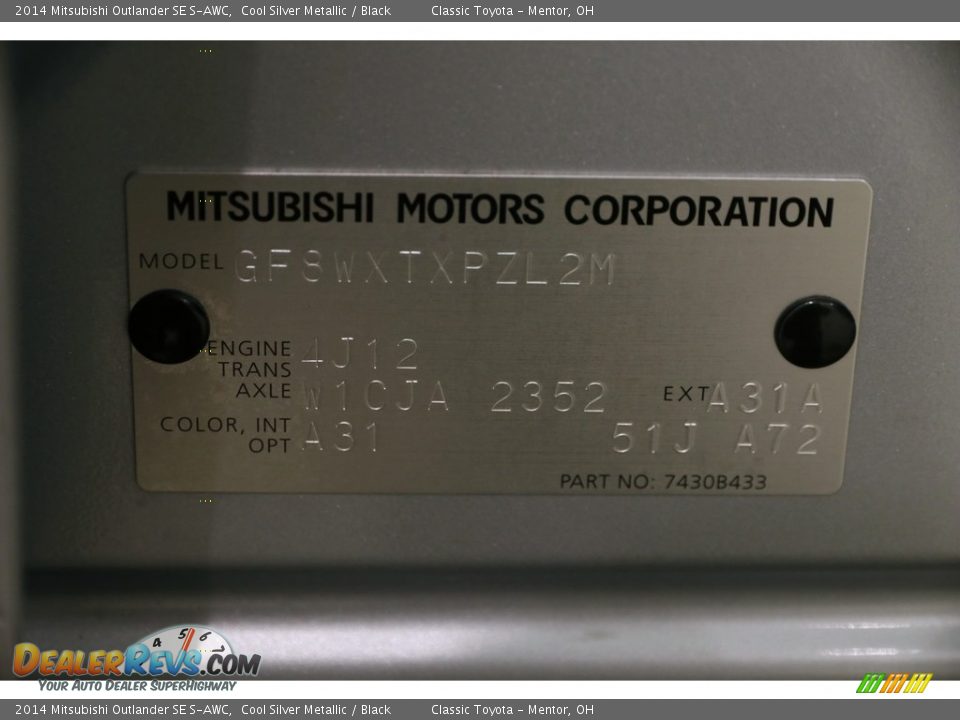 2014 Mitsubishi Outlander SE S-AWC Cool Silver Metallic / Black Photo #16