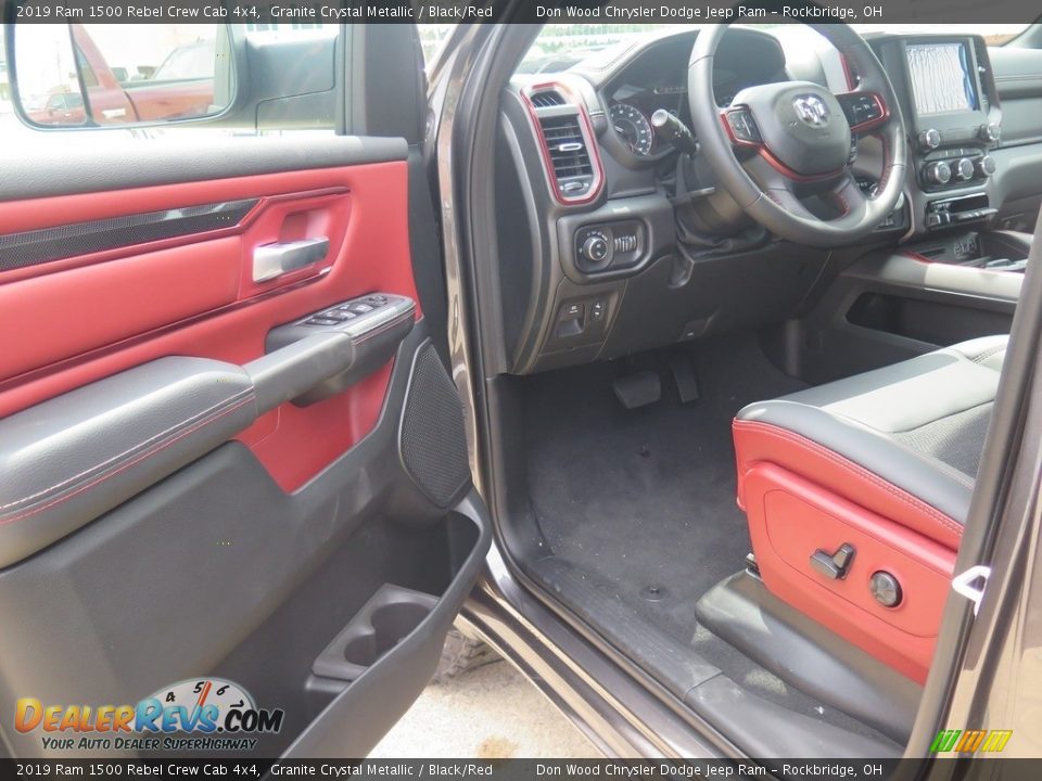 2019 Ram 1500 Rebel Crew Cab 4x4 Granite Crystal Metallic / Black/Red Photo #25