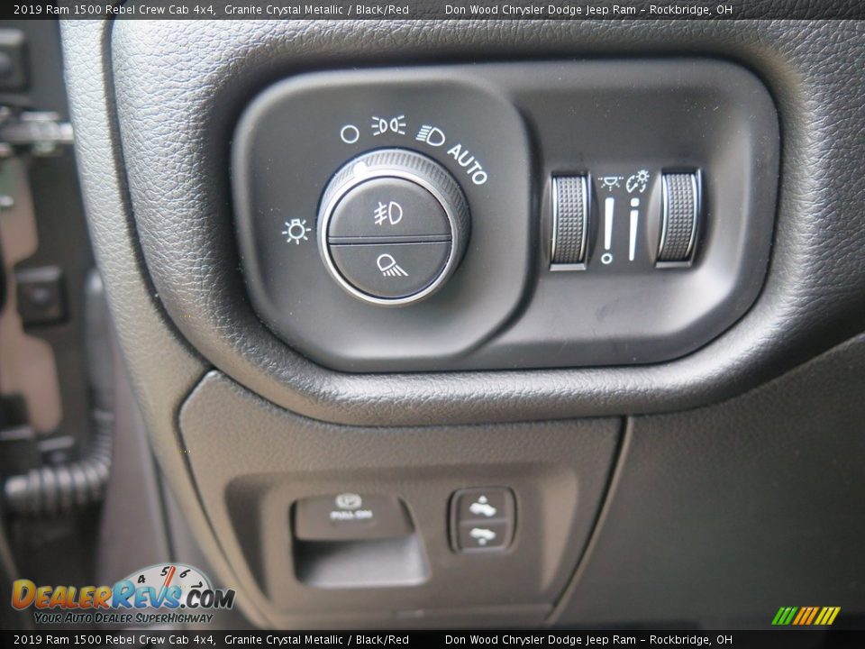 2019 Ram 1500 Rebel Crew Cab 4x4 Granite Crystal Metallic / Black/Red Photo #29