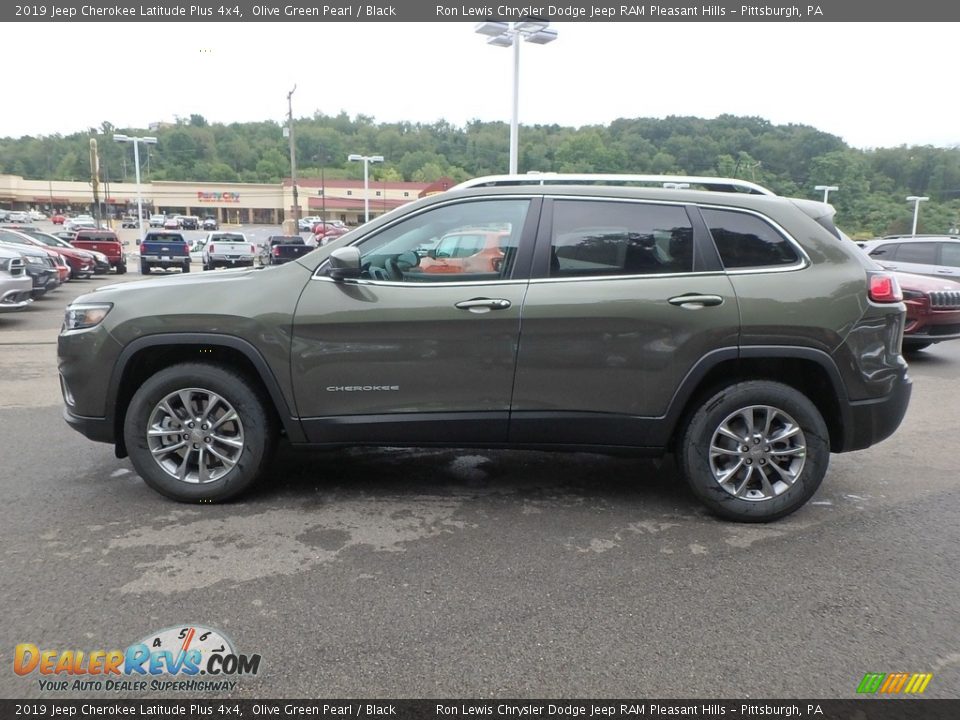 2019 Jeep Cherokee Latitude Plus 4x4 Olive Green Pearl / Black Photo #2