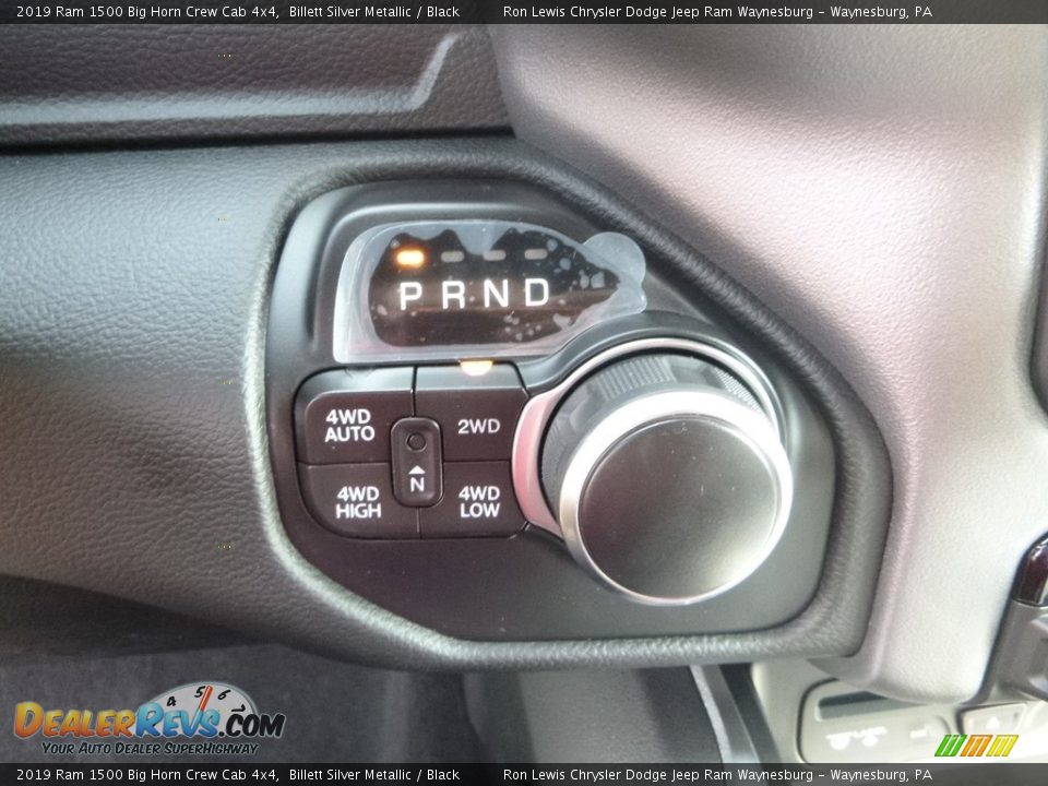 2019 Ram 1500 Big Horn Crew Cab 4x4 Billett Silver Metallic / Black Photo #18