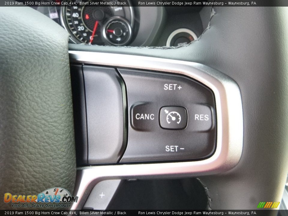 2019 Ram 1500 Big Horn Crew Cab 4x4 Billett Silver Metallic / Black Photo #19