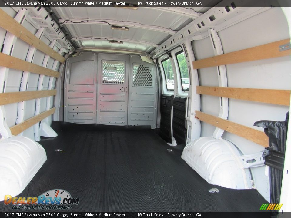 2017 GMC Savana Van 2500 Cargo Summit White / Medium Pewter Photo #13