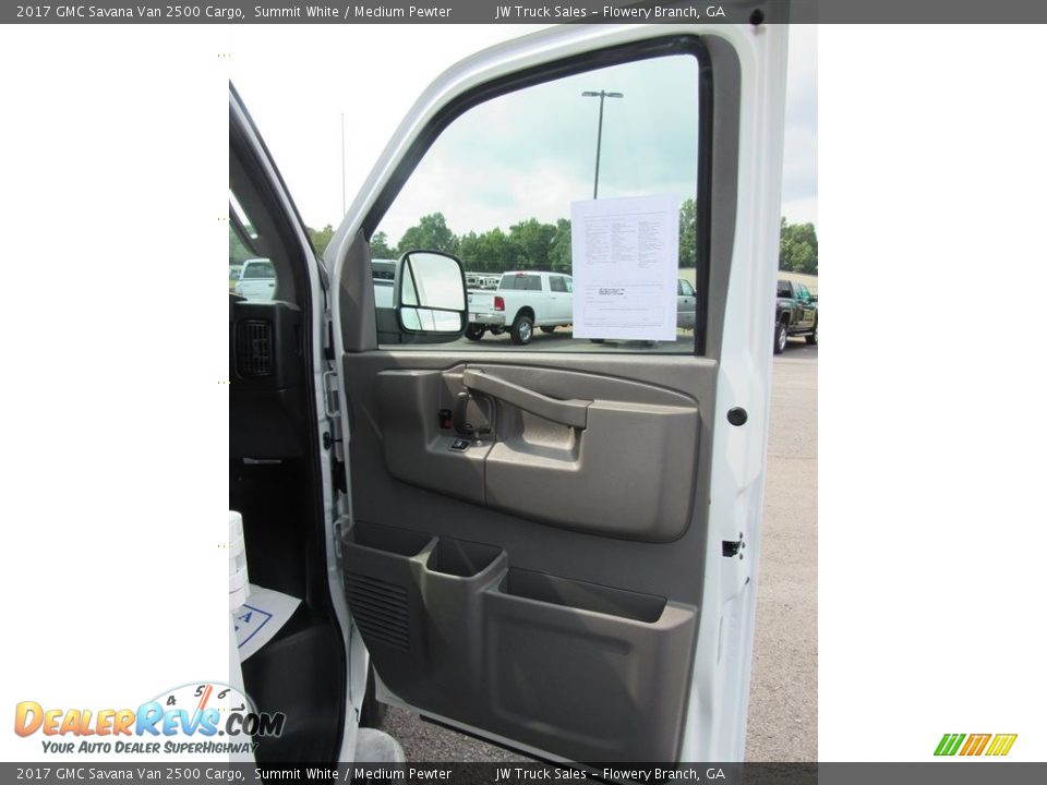 2017 GMC Savana Van 2500 Cargo Summit White / Medium Pewter Photo #18