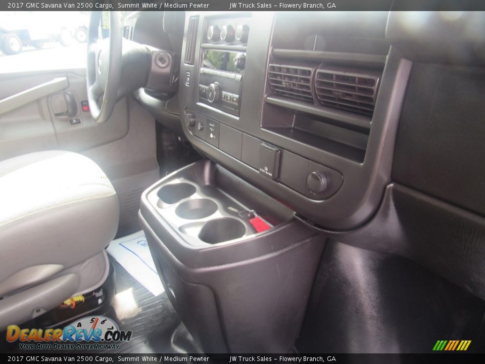 2017 GMC Savana Van 2500 Cargo Summit White / Medium Pewter Photo #24