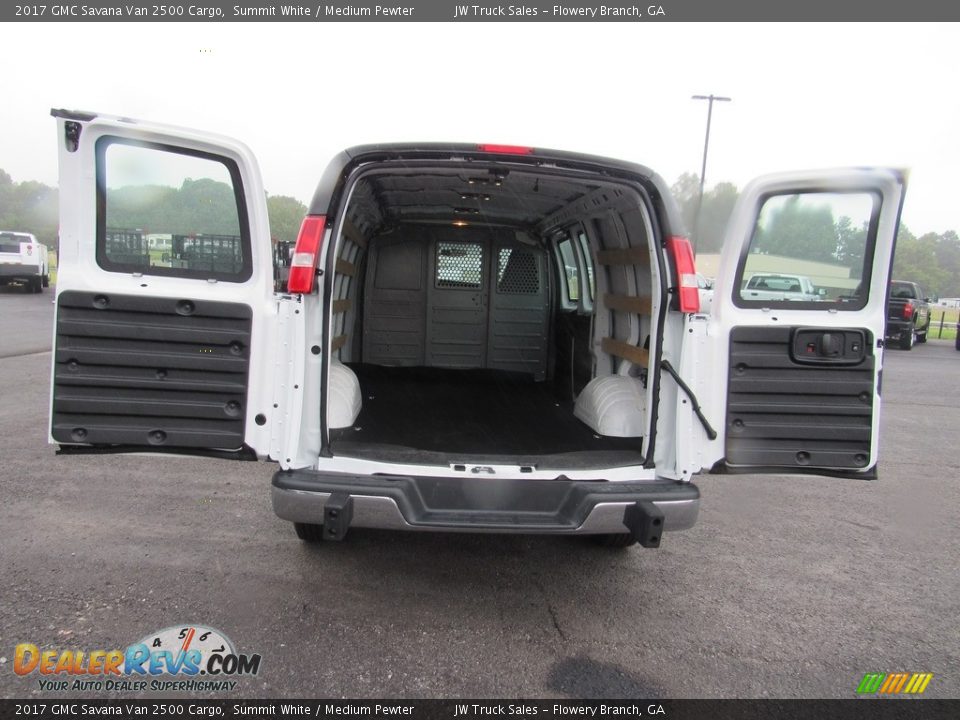 2017 GMC Savana Van 2500 Cargo Summit White / Medium Pewter Photo #10