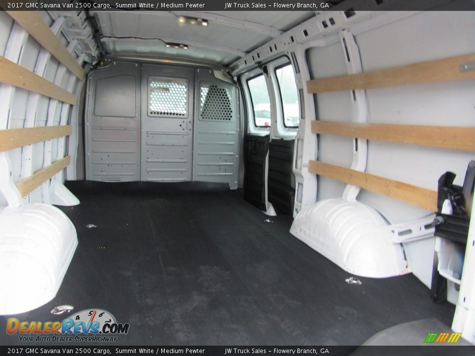 2017 GMC Savana Van 2500 Cargo Summit White / Medium Pewter Photo #13