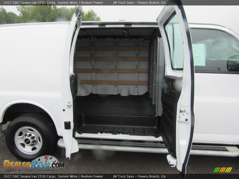 2017 GMC Savana Van 2500 Cargo Summit White / Medium Pewter Photo #15