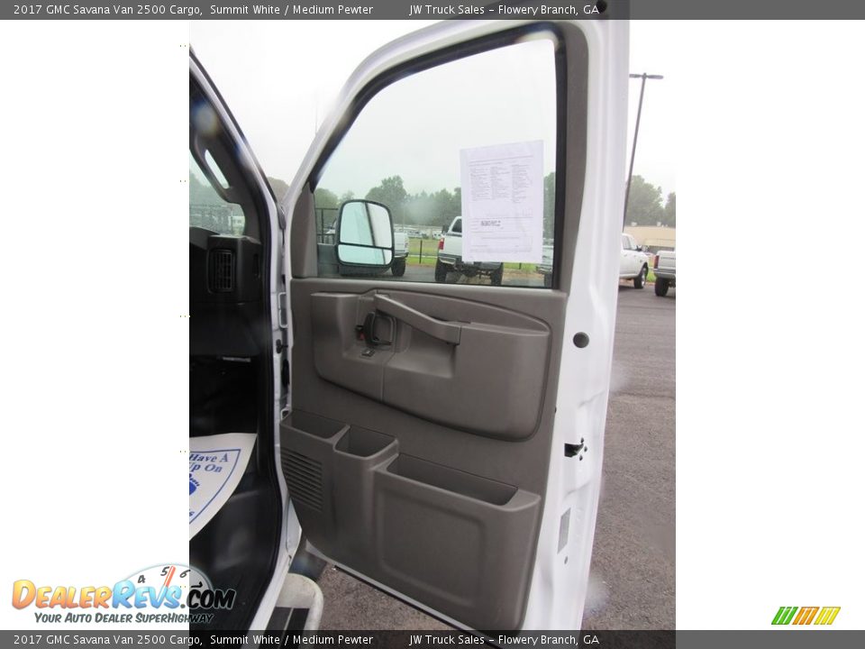 2017 GMC Savana Van 2500 Cargo Summit White / Medium Pewter Photo #18