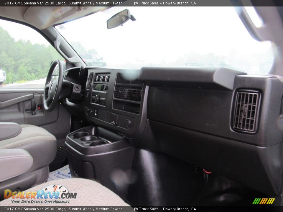 2017 GMC Savana Van 2500 Cargo Summit White / Medium Pewter Photo #22