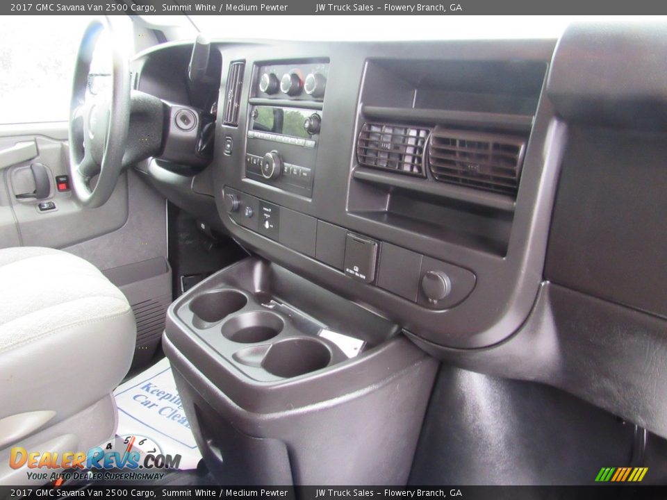 2017 GMC Savana Van 2500 Cargo Summit White / Medium Pewter Photo #24