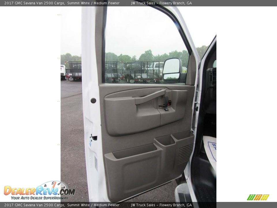 2017 GMC Savana Van 2500 Cargo Summit White / Medium Pewter Photo #31