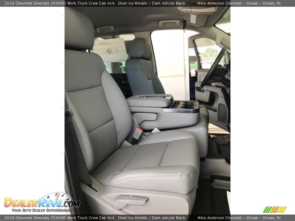 2019 Chevrolet Silverado 3500HD Work Truck Crew Cab 4x4 Silver Ice Metallic / Dark Ash/Jet Black Photo #8