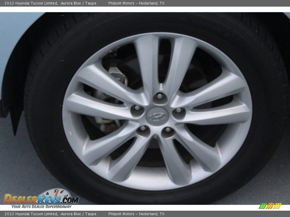 2013 Hyundai Tucson Limited Aurora Blue / Taupe Photo #5