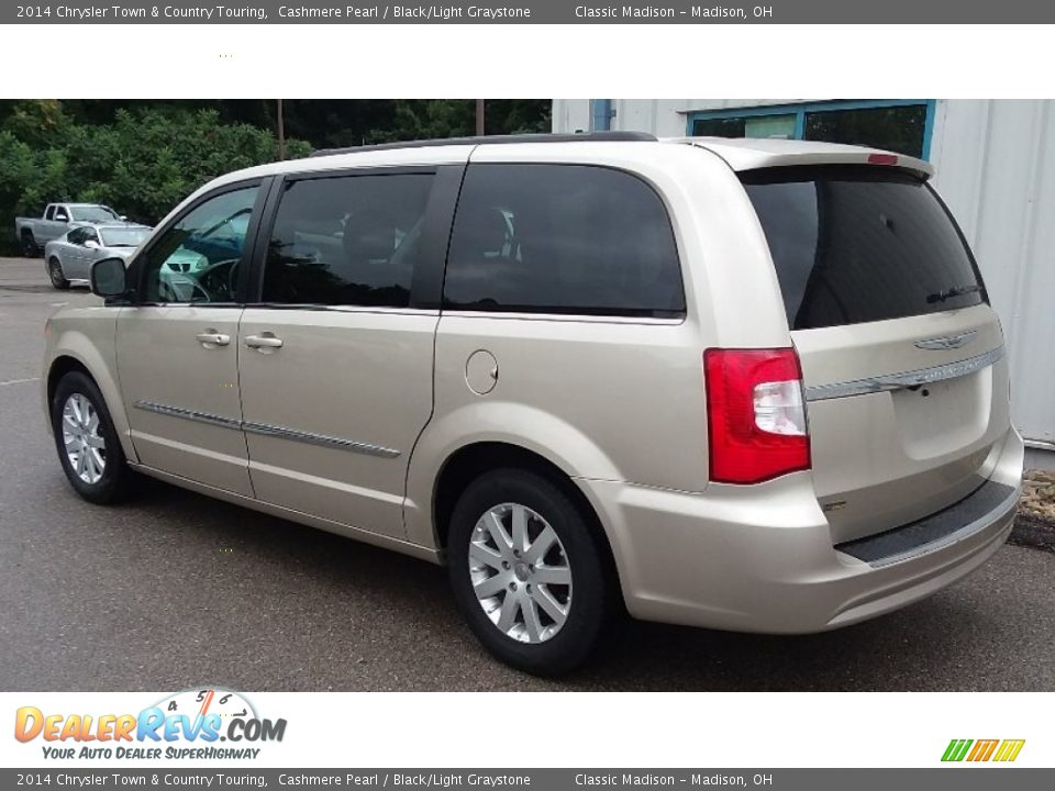 2014 Chrysler Town & Country Touring Cashmere Pearl / Black/Light Graystone Photo #5