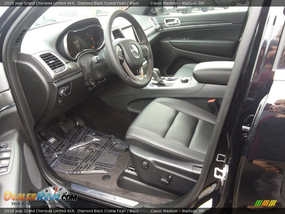2018 Jeep Grand Cherokee Limited 4x4 Diamond Black Crystal Pearl / Black Photo #4